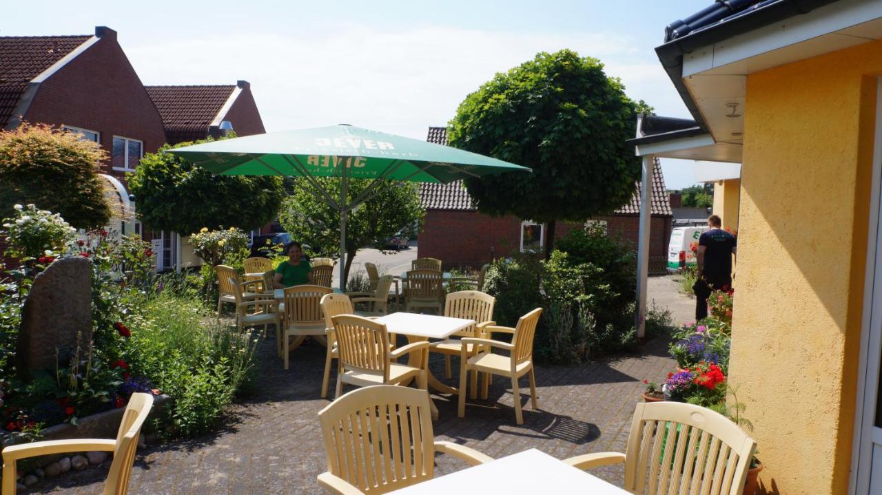 Hotel Neuses Cuxhaven Exteriör bild