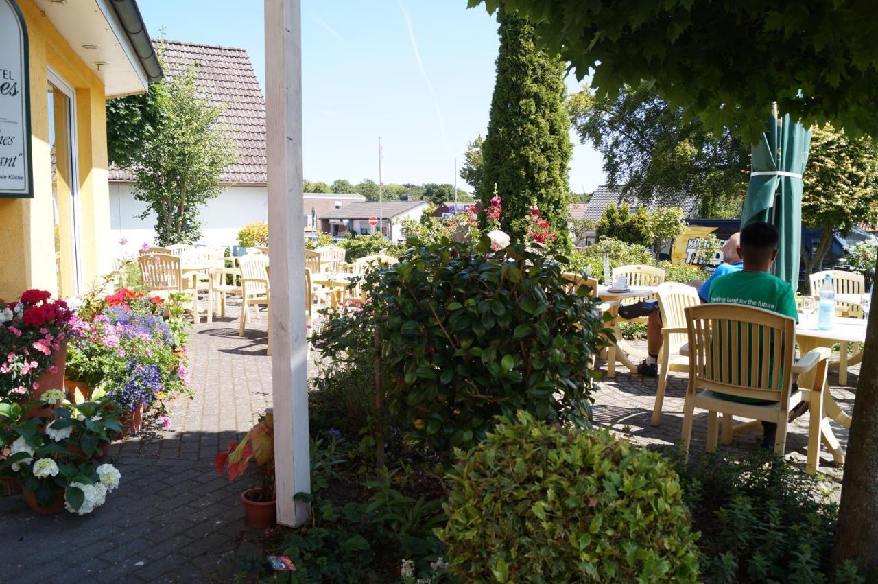 Hotel Neuses Cuxhaven Exteriör bild